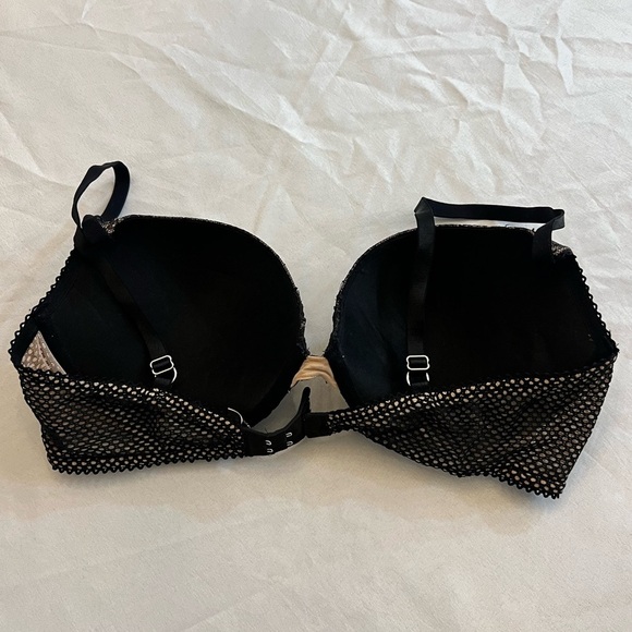 VICTORIAS SECRET Very Sexy Push Up Bra, 38C, Lace, Pigeonnant Push Up - Picture 3 of 4